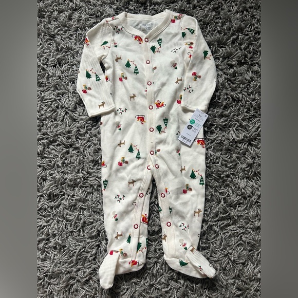 Carter's Cream Holiday Print Footie Pajama - Picture 1 of 3
